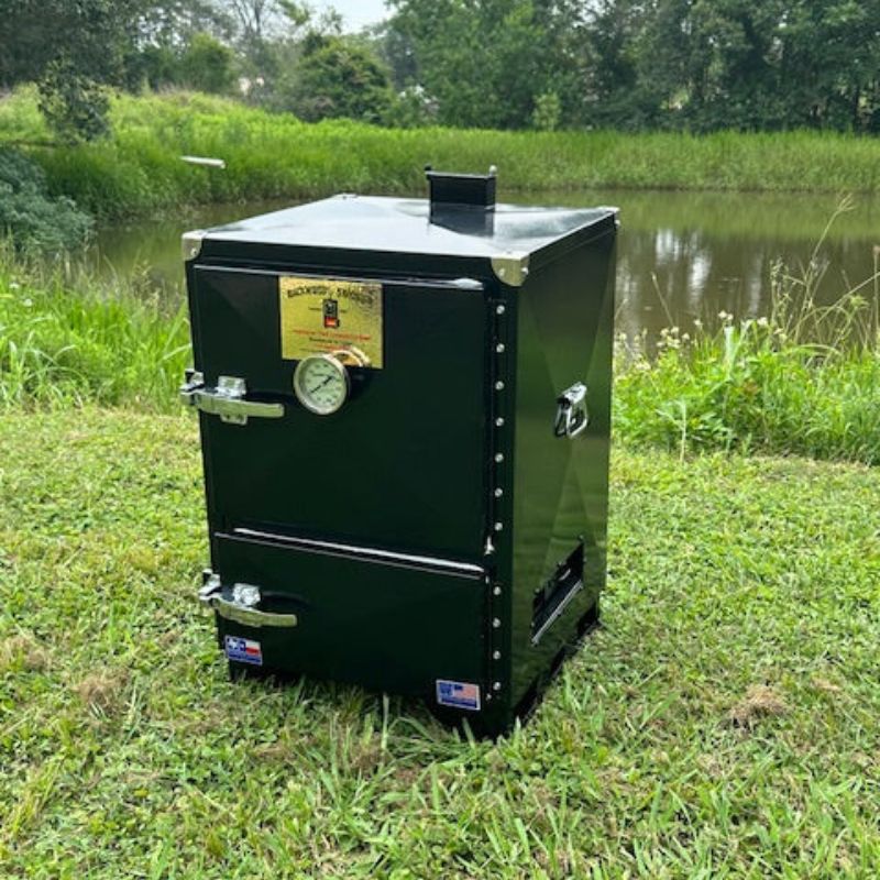 Backwoods Little Chubby Smoker right side view