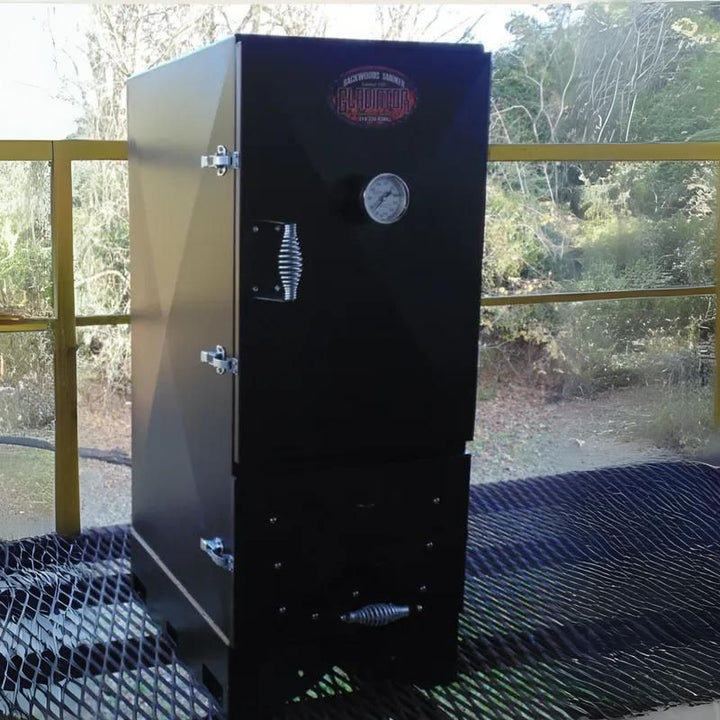 Backwoods Smoker Gladiator charcoal dry smoker front