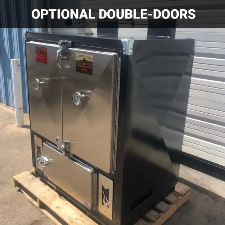 Backwoods Smoker Piglet Plus charcoal smoker double doors