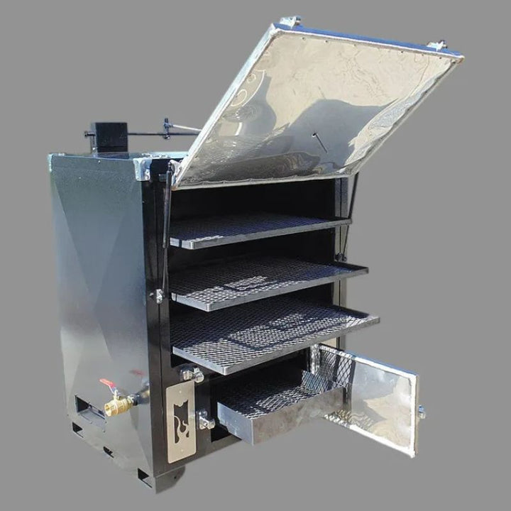 Backwoods Smoker Piglet Plus charcoal smoker single door interior