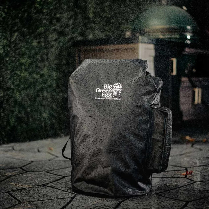 Big Green EGG Charcoal bag in rain