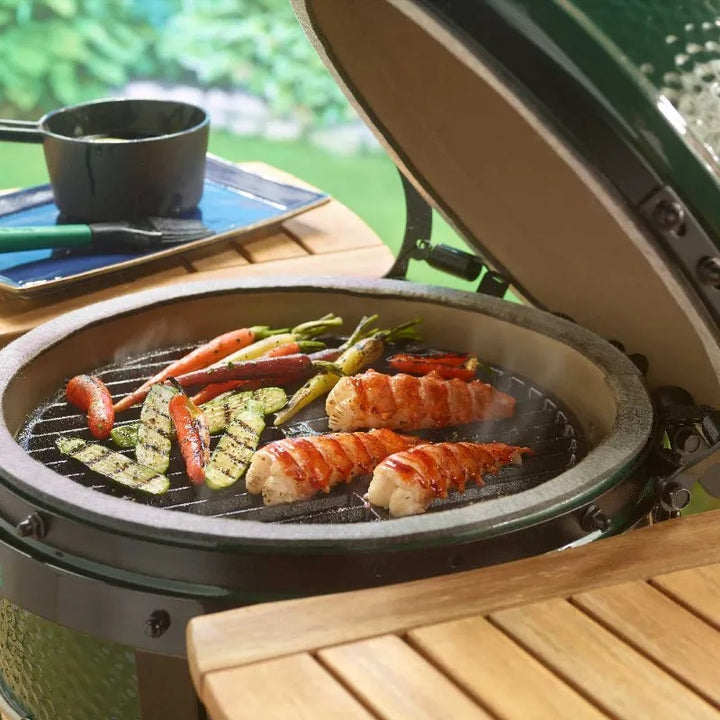 Big Green Egg lobster acacia mates