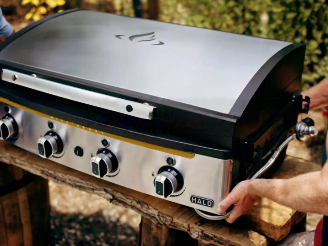 Halo Elite4B Outdoor Griddle on countertop