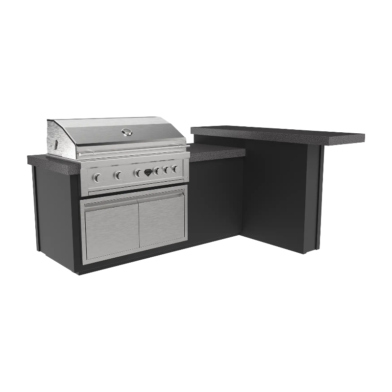 A Luxe 96L R BBQ island with a 42" Diamond grill. 