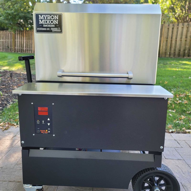 Myron Mixon Barq 2400 wood pellet grill front closed 2