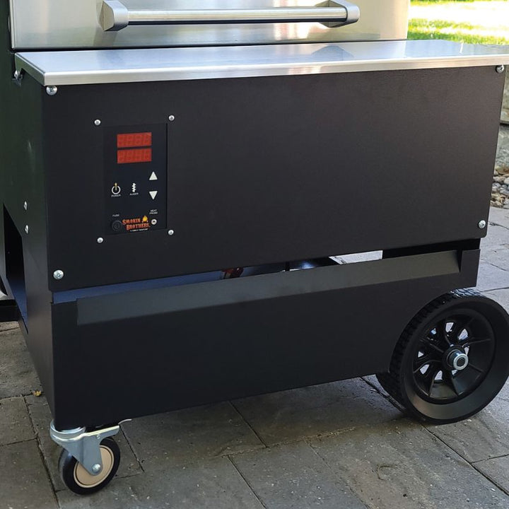 Myron Mixon Barq 2400 wood pellet grill front closeup