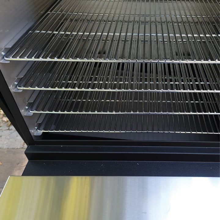Myron Mixon Barq 2400 wood pellet grill grills