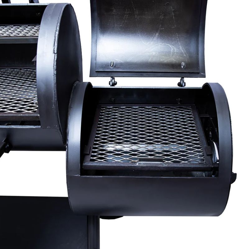 Old Country BBQ Pits Brazos DLX Smoker firebox open lid