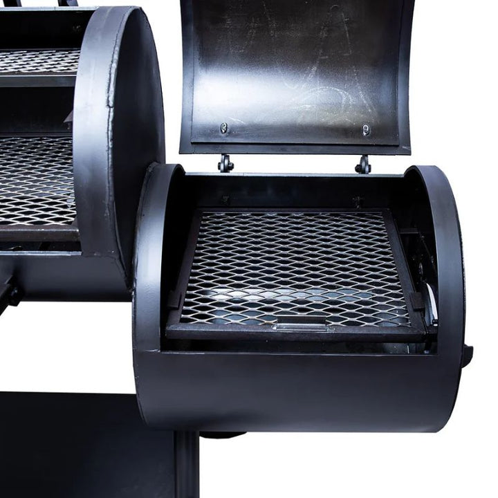 Old Country BBQ Pits Brazos DLX Smoker firebox open lid