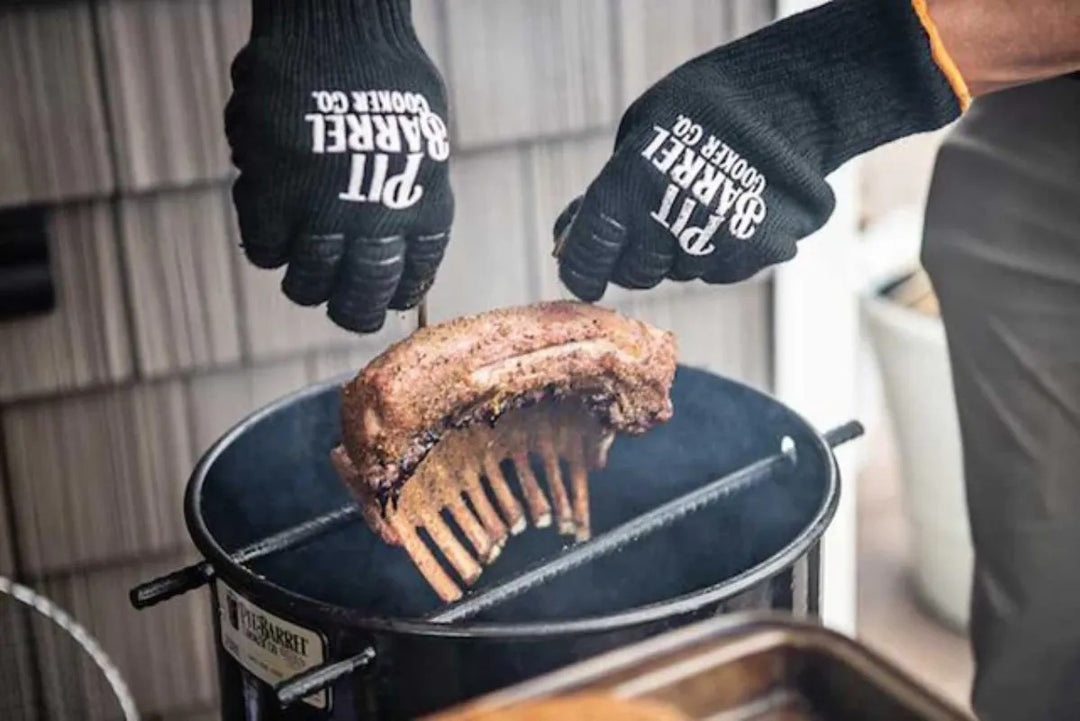 Pit Barrel Cooker Gloves Pit Grips Lifting hot ribs