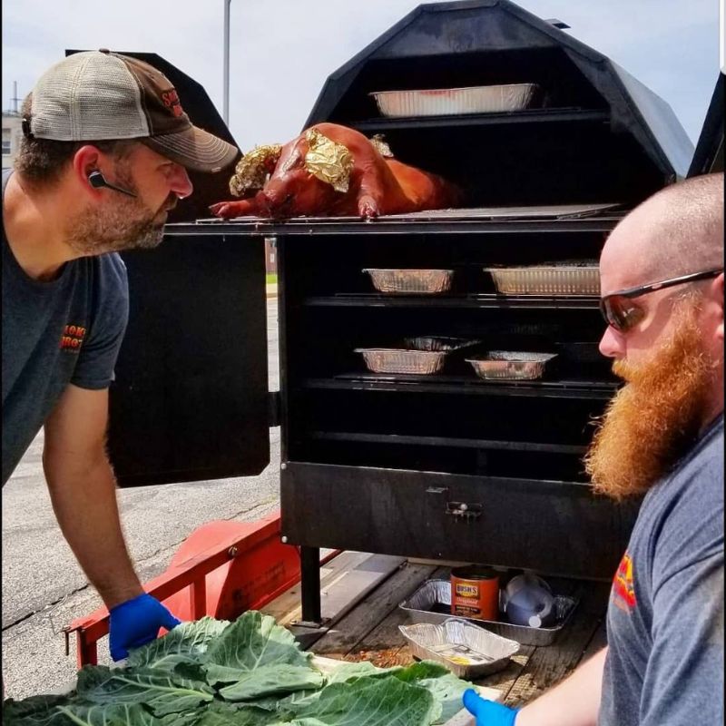Smokin Brothers Commercial Shack whole hog