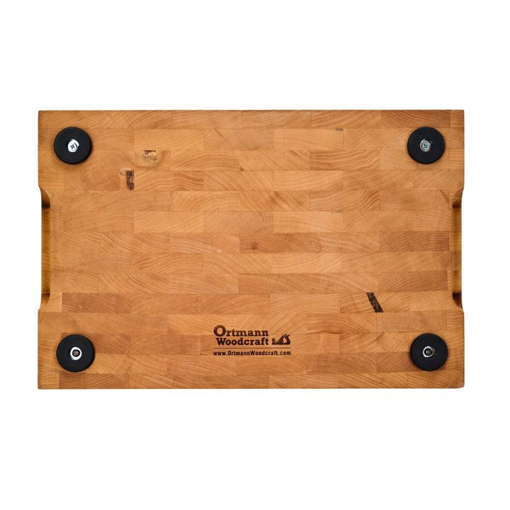 Smokin Brothers maple cutting board bottom