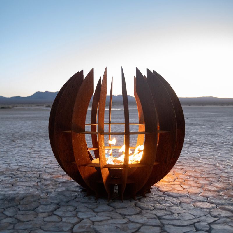 The Outdoor  Plus Fire Sculpture The Nova