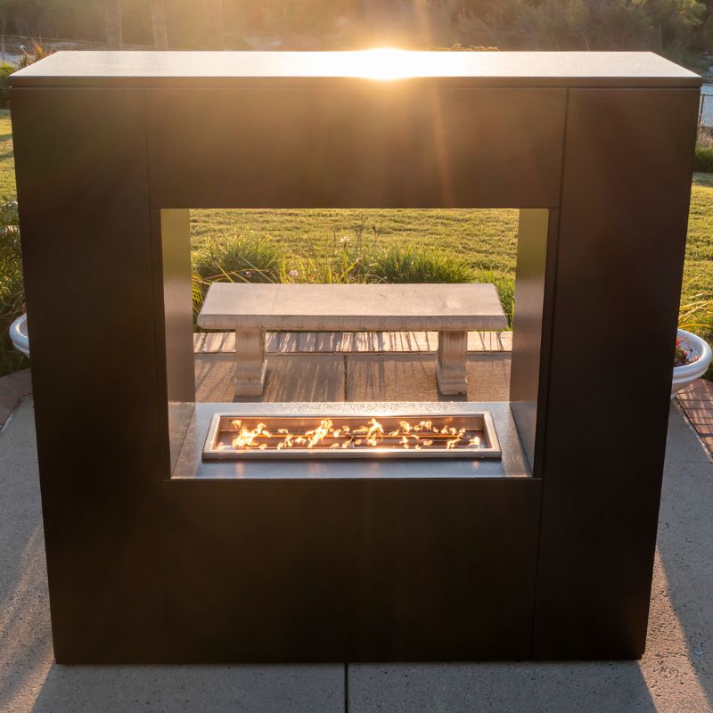 The Outdoor Plus Williams Fireplace copper vein close up