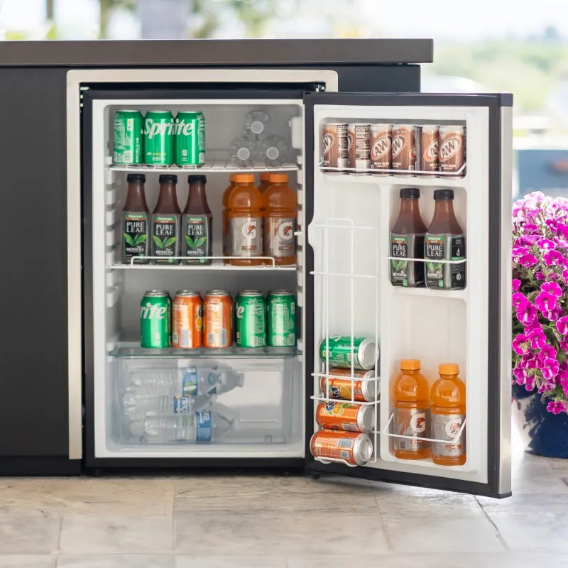 Videl fridge full of beverages.